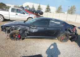 2018 KIA STINGER GT2