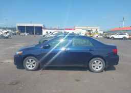 2013 TOYOTA COROLLA S