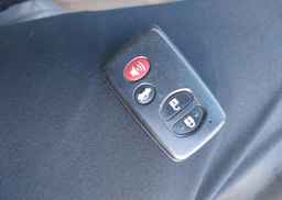2011 TOYOTA CAMRY HYBRID