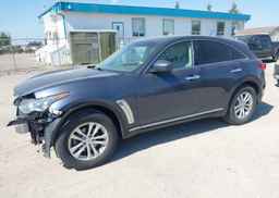 2011 INFINITI FX35