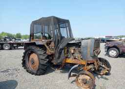 1992 Belarus 611 tractor