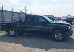 2007 DODGE DAKOTA ST