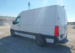 2022 MERCEDES-BENZ SPRINTER 2500