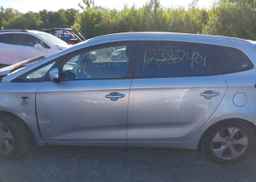 2016 KIA RONDO