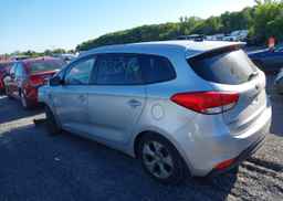 2016 KIA RONDO