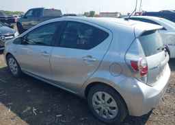2013 TOYOTA Prius c