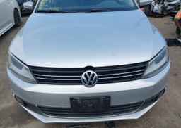 2011 VOLKSWAGEN JETTA TDI