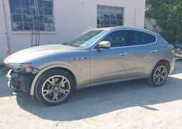 2017 MASERATI LEVANTE S