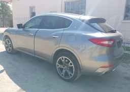 2017 MASERATI LEVANTE S