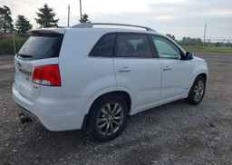 2013 KIA SORENTO SX
