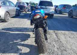 2016 SUZUKI gsx-s750