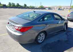 2012 HYUNDAI SONATA