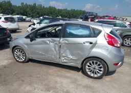2014 FORD FIESTA SE