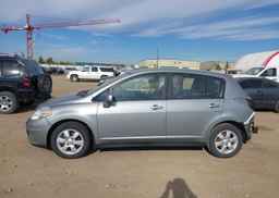 2011 NISSAN VERSA 1.8SL