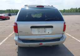 2005 DODGE CARAVAN SE