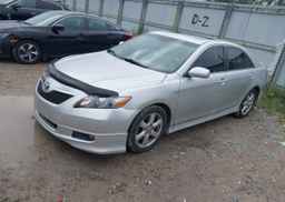2009 TOYOTA CAMRY SE V6