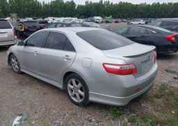 2009 TOYOTA CAMRY SE V6