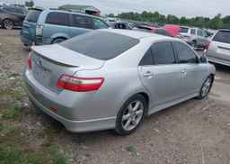 2009 TOYOTA CAMRY SE V6