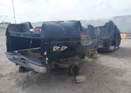 2004 CHEVROLET SILVERADO K3500