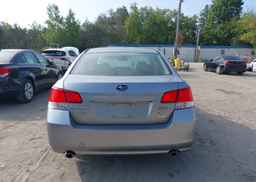 2011 SUBARU LEGACY 3.6R LIMITED