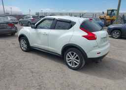 2011 NISSAN JUKE SV