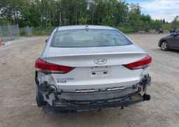 2017 HYUNDAI ELANTRA GL
