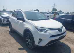 2017 TOYOTA RAV4 SE