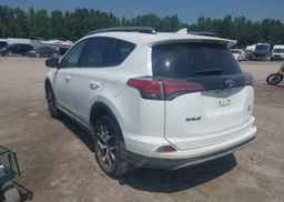 2017 TOYOTA RAV4 SE