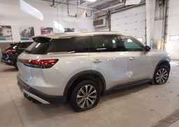 2022 INFINITI QX60 PURE