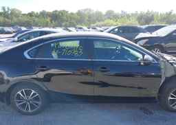 2023 KIA FORTE EX