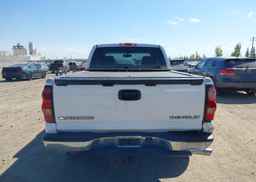 2005 CHEVROLET SILVERADO 1500 LS