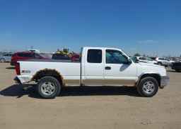 2005 CHEVROLET SILVERADO 1500 LS