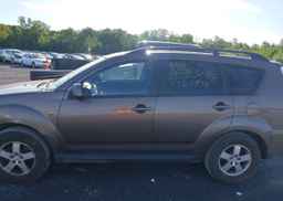2012 MITSUBISHI OUTLANDER ES