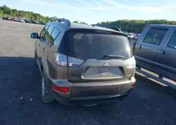 2012 MITSUBISHI OUTLANDER ES