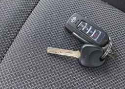 2013 HYUNDAI ACCENT GL