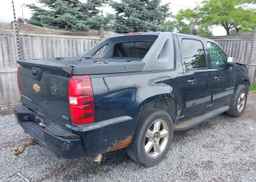 2012 CHEVROLET AVALANCHE LT