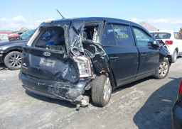 2009 KIA RONDO EX