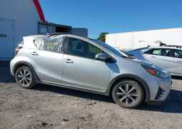 2018 TOYOTA Prius c