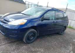 2006 TOYOTA SIENNA CE