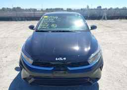 2024 KIA FORTE EX