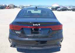 2024 KIA FORTE EX