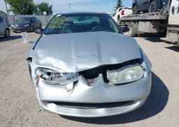 2002 SATURN SC1