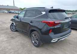 2022 KIA SELTOS EX