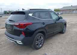 2022 KIA SELTOS EX