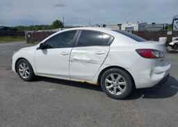 2011 MAZDA 3 I