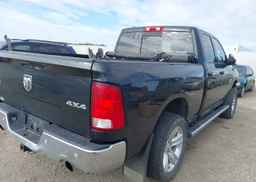 2015 RAM 1500 SLT