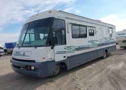 1996 CHEVROLET P30