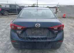 2018 MAZDA 3 GS