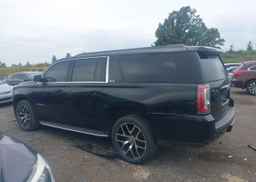 2017 GMC YUKON XL K1500 SLE