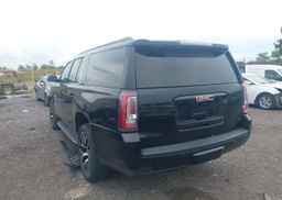 2017 GMC YUKON XL K1500 SLE
